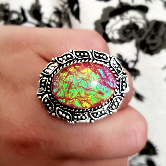 New Australian Triplet Opal 925 Silver Ring. - Picture 3 of 8